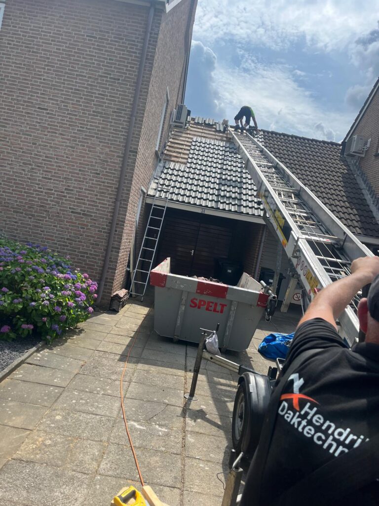 Pannendaken reparatie